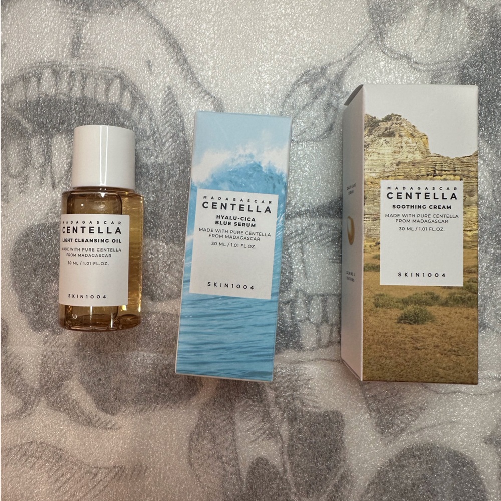 Skin 1004 skincare mini set -